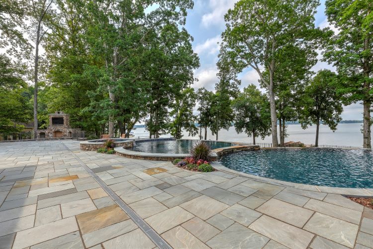 Efficiency-Tools-for-Hardscaping-Jobs